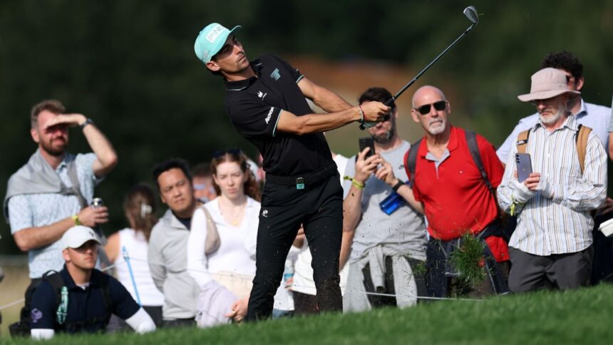 Niemann Domina en LIV Golf Reino Unido: Lidera con Amplia Ventaja