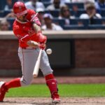 Taylor de los Angels, fuera por lesión: Doble fractura de mano