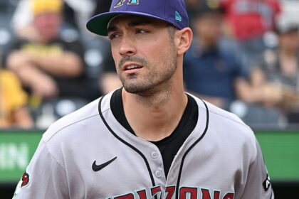Royals se refuerzan: Adquieren a Randal Grichuk de los Diamondbacks