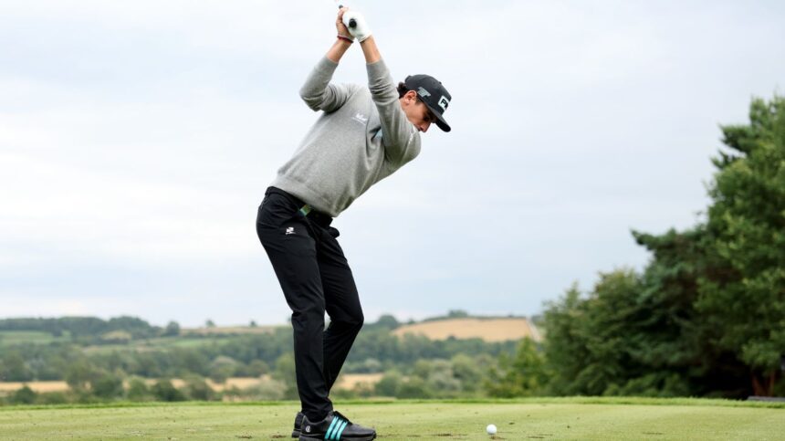 Niemann Conquista LIV Golf Reino Unido: Quinto Título de la Temporada
