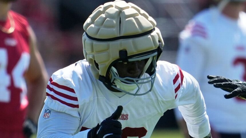 49ers: Tarron Jackson sale en ambulancia tras lesión en práctica