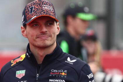 Verstappen Confirma: Se Queda en Red Bull en 2026, Descartando Salida
