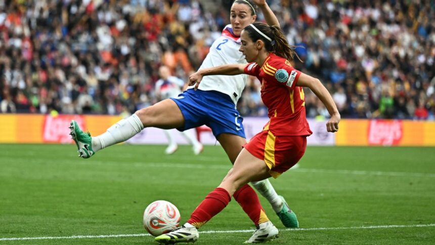 Kelly y Bronze lideran el XI ideal de la Euro 2025, Inglaterra domina