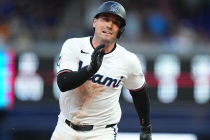 Rays refuerzan receptoría: Adquieren a Nick Fortes tras traspaso de Jansen