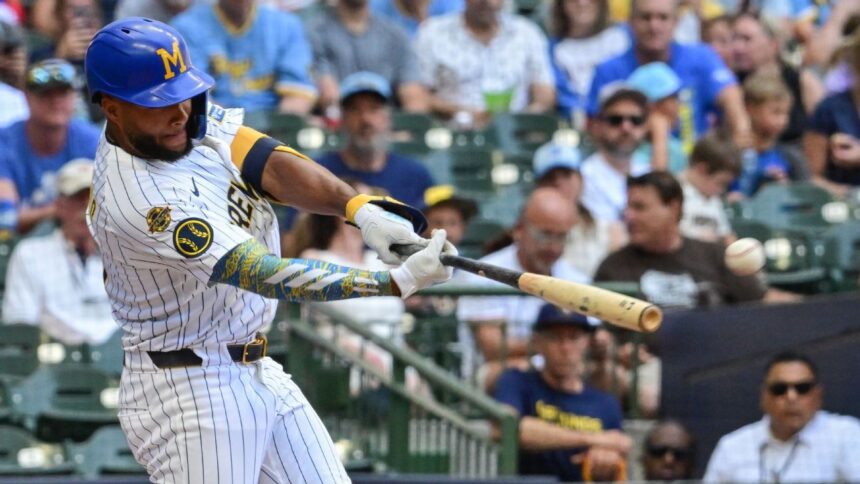 Chourio de Brewers Sufre Lesión Tras Triple: Preocupación en Milwaukee