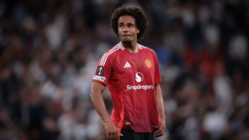 Zirkzee no teme competencia: Manchester United busca delanteros, él confía