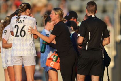 Racing Louisville extiende contrato de Bev Yanez hasta 2026 en la NWSL
