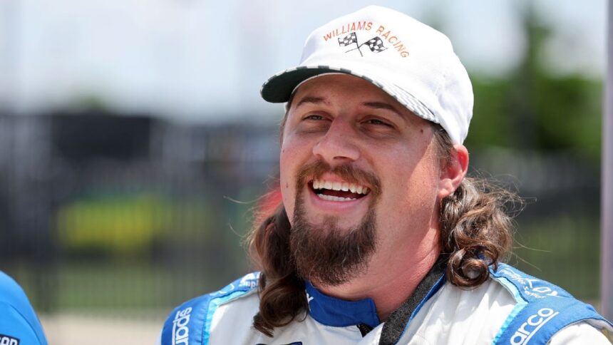 Kaulig Racing rescinde contrato con Josh Williams en NASCAR Xfinity