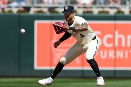 Correa: Rumores de regreso a Astros "no son serios", pero no descarta.