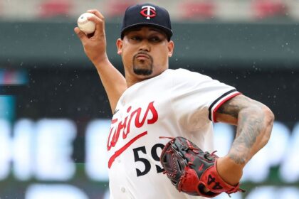 Phillies adquieren a Jhoan Duran: Refuerzo clave para el bullpen y el título