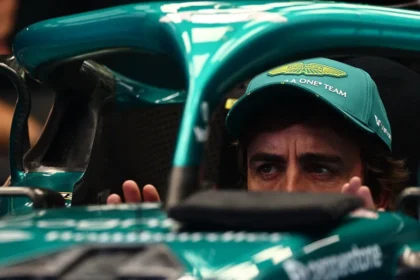 Alonso, fuera de la FP1 en Hungría por lesión muscular en la espalda