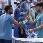 Alcaraz Sufre en Cincinnati: Bautista y Comesaña Avanzan a la Siguiente Ronda