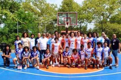 Boston arrasa: 4 Oros en baloncesto en Juegos Juan Pablo Duarte NY 2025