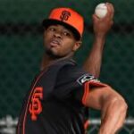 Joel Peguero Cumple Sueño: Debut en MLB Tras 10 Años en Ligas Menores