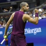 Alcaraz Debuta con Poder en US Open 2025: Vence a Opelka y Avanza