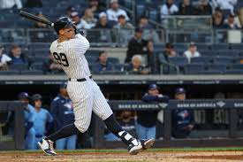 Judge Empata a Yogi Berra en HR, Yankees Frenan Racha Ganadora