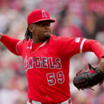 Dominicanos dominan MLB: Soriano y Alcántara brillan, Devers jonronea
