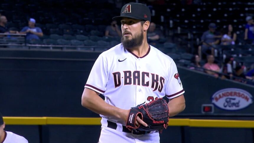 Gigantes del Cibao firman al zurdo Caleb Smith para temporada invernal