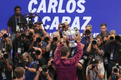 Alcaraz conquista US Open y N°1: Derrota a Sinner en épica final