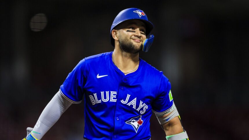 Bo Bichette a la lista de lesionados: Esguince en rodilla frena a estrella de Azulejos