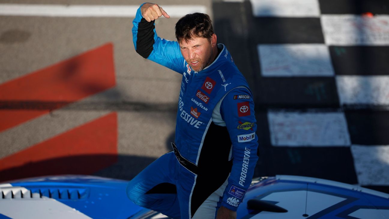 Hamlin Domina en Gateway y Avanza a Playoffs NASCAR: Victoria Clave ...