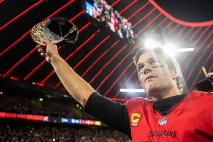 Brady sale del retiro: Jugará flag football en Arabia Saudí con estrellas NFL
