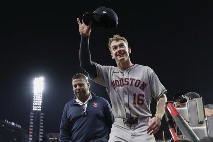 Cole brilla: Astros vencen a Rangers con jonrón clave y impulsada