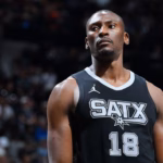 Bismack Biyombo firma con Spurs: Refuerzo veterano para la temporada NBA