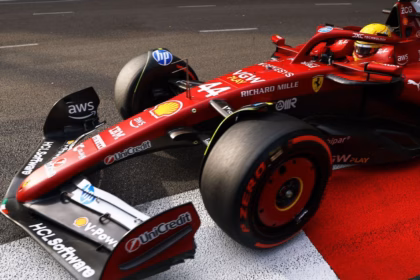 Hamilton lidera en Baku: Ferrari domina, McLaren con problemas