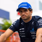 Sainz pide árbitros permanentes en F1: Busca mayor consistencia en decisiones