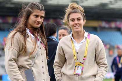 Mundial Rugby Femenino: Axelle Berthoumieu, sancionada por morder a jugadora irlandesa.