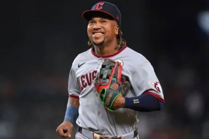 Guardians vs. Tigers: Duelo Épico en la AL Central, ¿Milagro o Colapso?