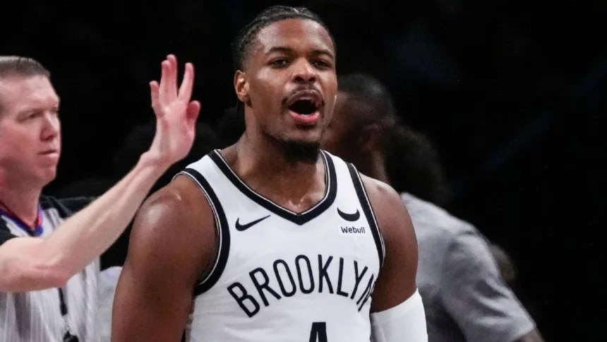 Dennis Smith Jr. regresa a los Mavericks: Firma por un año