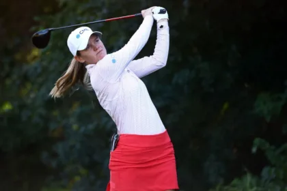 Schmelzel Remonta y Empata Liderato en el Walmart NW Arkansas Championship