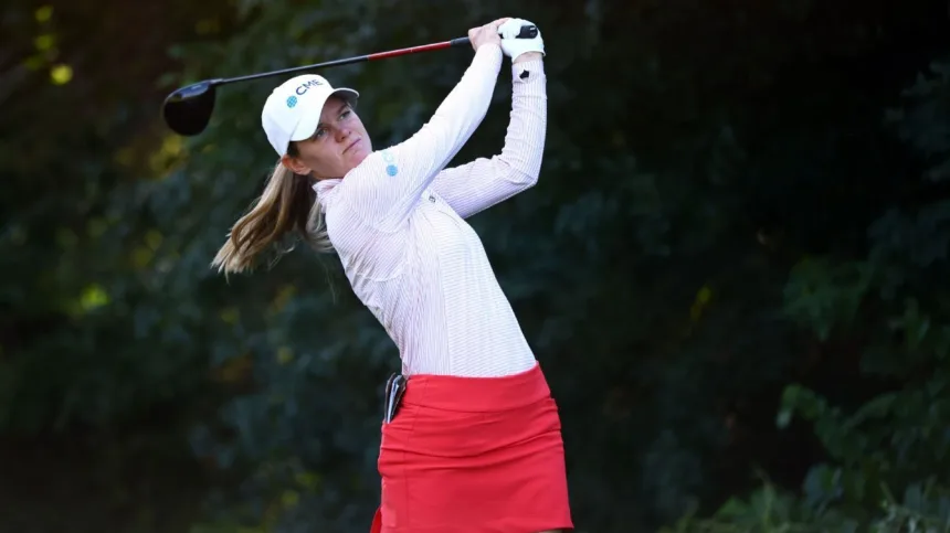 Schmelzel Remonta y Empata Liderato en el Walmart NW Arkansas Championship