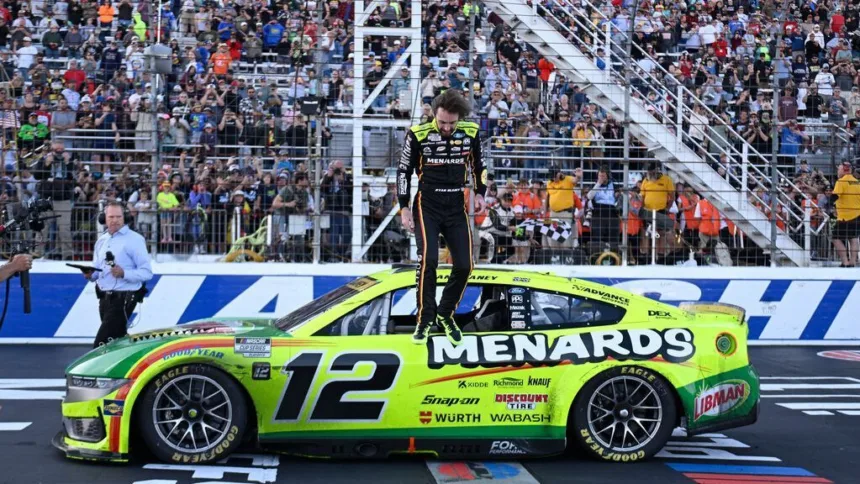 Blaney y Penske Dominan: Victoria en Playoffs de NASCAR Cup