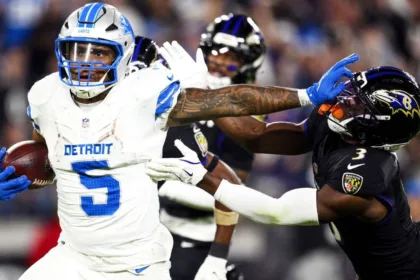 Lions Aplastan a Ravens: Montgomery & Defensa Dominan en Gran Victoria