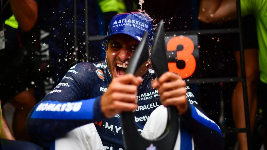 Sainz: Podio en Bakú, más especial que el primero en F1
