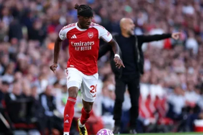 Madueke, baja dos meses por lesión: Arsenal pierde a su estrella