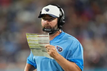Callahan Cede Playcalling en Titans Tras Inicio 0-3: NFL Cambios