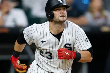 Benintendi a la IL: White Sox pierden a su jardinero por tendinitis.