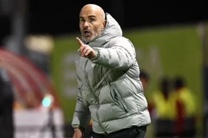 Chelsea Resurge: Maresca "Enfurece" al Medio Tiempo y Guía la Remontada