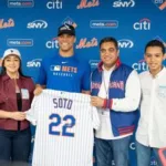 Juan Soto Recibe a Ministro Kelvin Cruz en Citi Field por Herencia Hispana