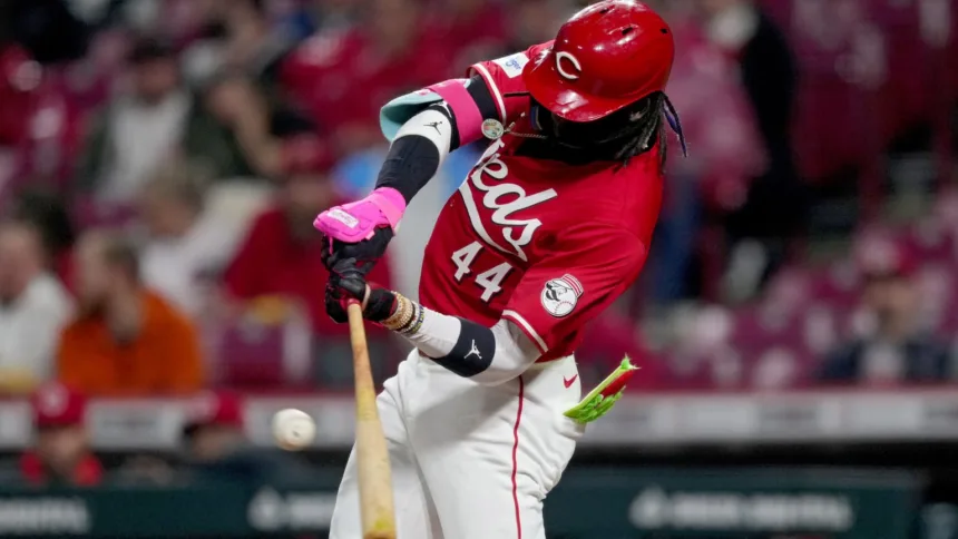 De La Cruz Conecta HR 21, Pero Rojos Pierden Ante Piratas y Comodín Peligra