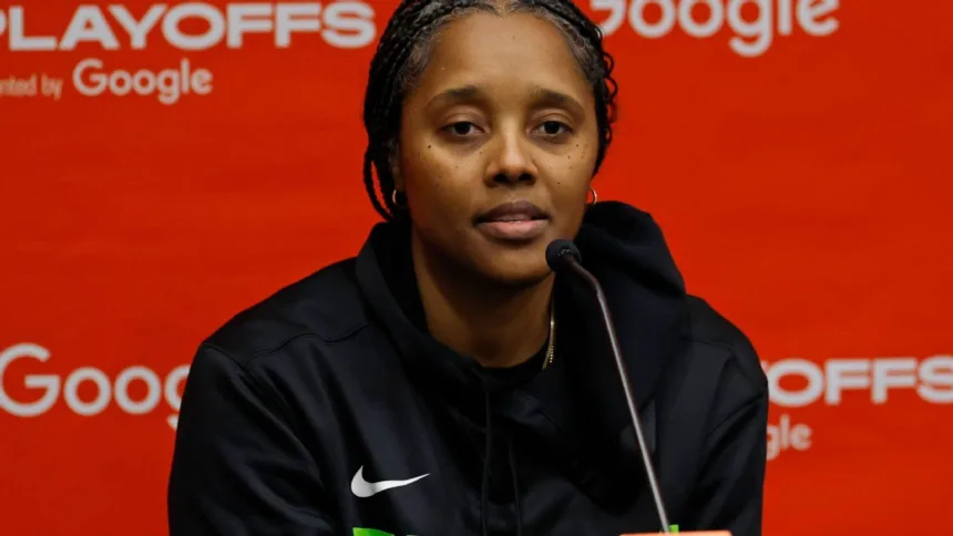Storm Busca Nueva Era: Cambio de Coach Tras Eliminación WNBA