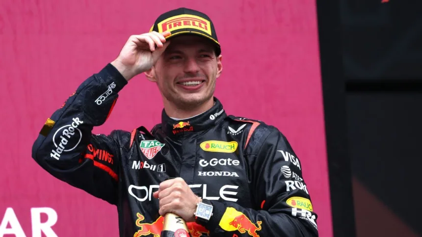 Verstappen no descarta título F1 tras victoria en Azerbaiyán