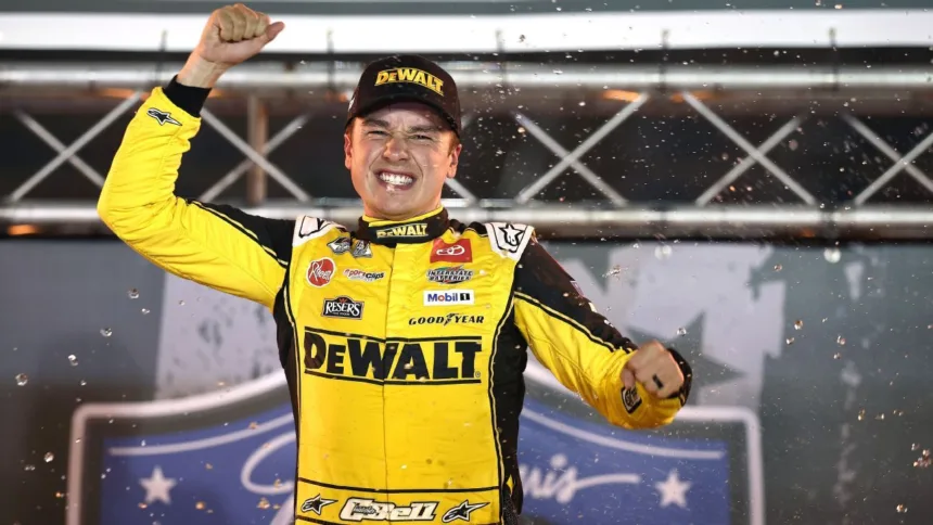 Bell lidera barrida de Gibbs en playoffs NASCAR: ¡Triunfo épico!
