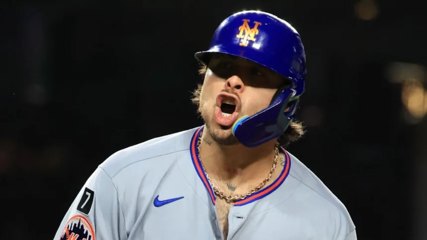 Mets remontan y recuperan comodín: Alvarez lidera victoria crucial