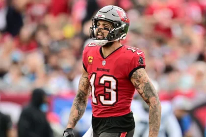 Mike Evans, WR de los Bucs, baja 3-4 semanas por lesión: Impacto en el equipo