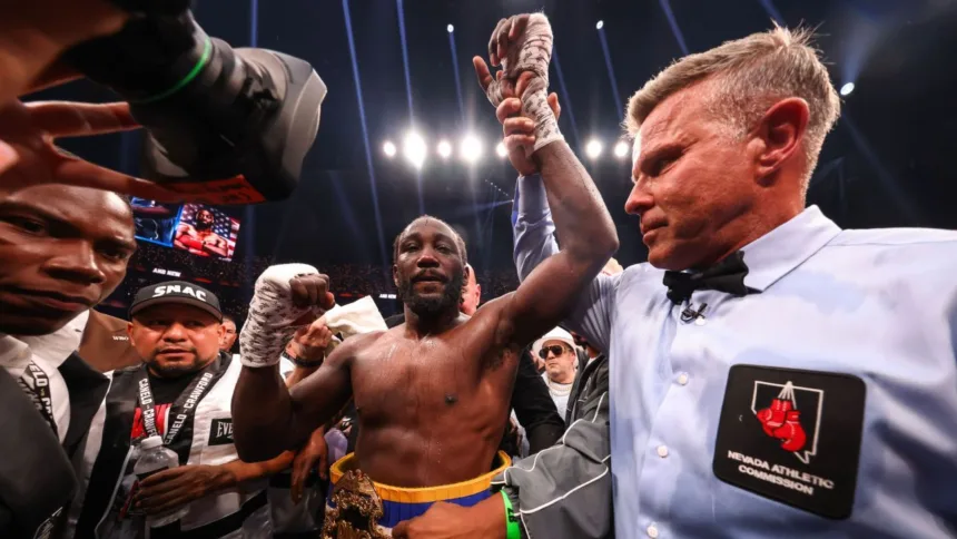 Crawford tilda a Topuria de "cazafama" y descarta pelea